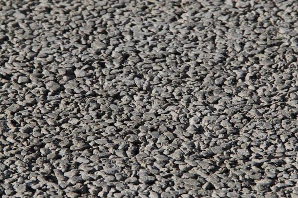 Permeable tarmac